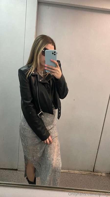 💫 With every stride, I exude confidence, a silent symphony o..