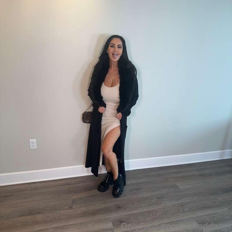 Dressing like it's fall since the weather finally dropped be..