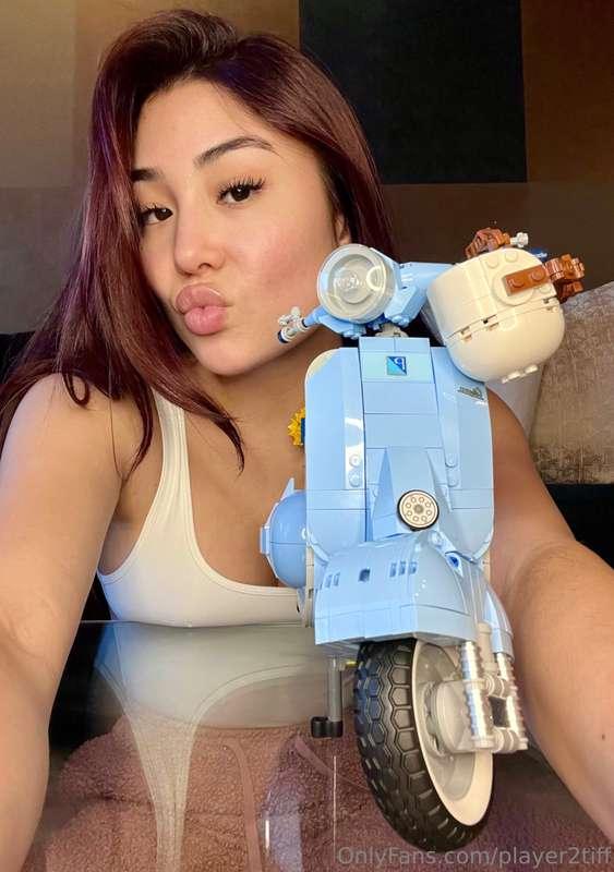 We finally finished my Lego set ✨ thank you to everyone who ..