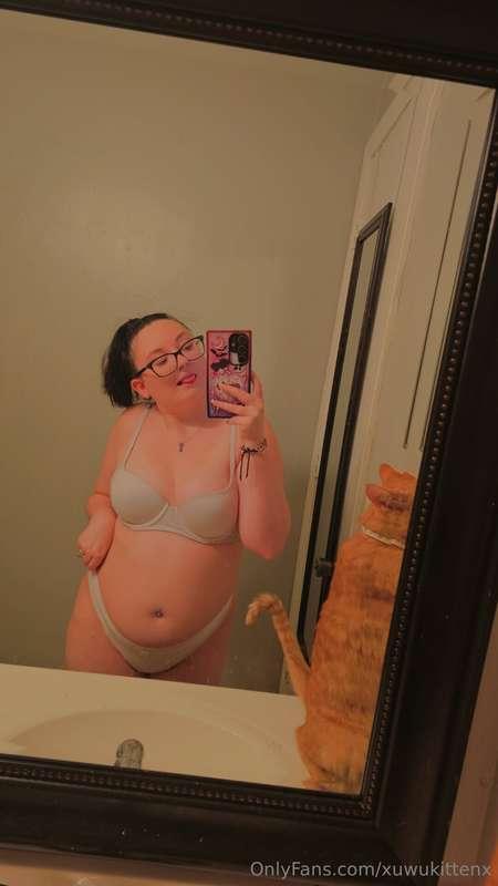 Little matchy matchy 😶‍🌫️😚 Feat Izzy🐈