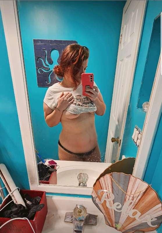 🆓🆓🆓 @itsnikkilove 
Free teases, contests and more! 

Paid: @..
