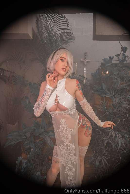 I just loved 2B in white!! 🥹🤍 There is a new being available..