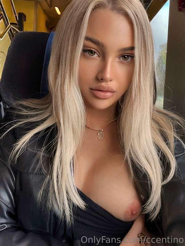 horny in the train🔥