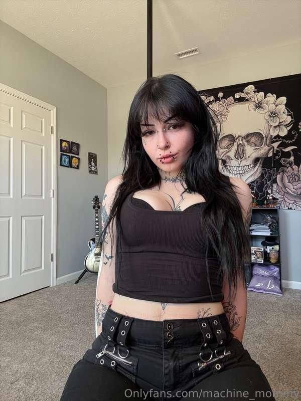 Swipe to see tiddies ;) 