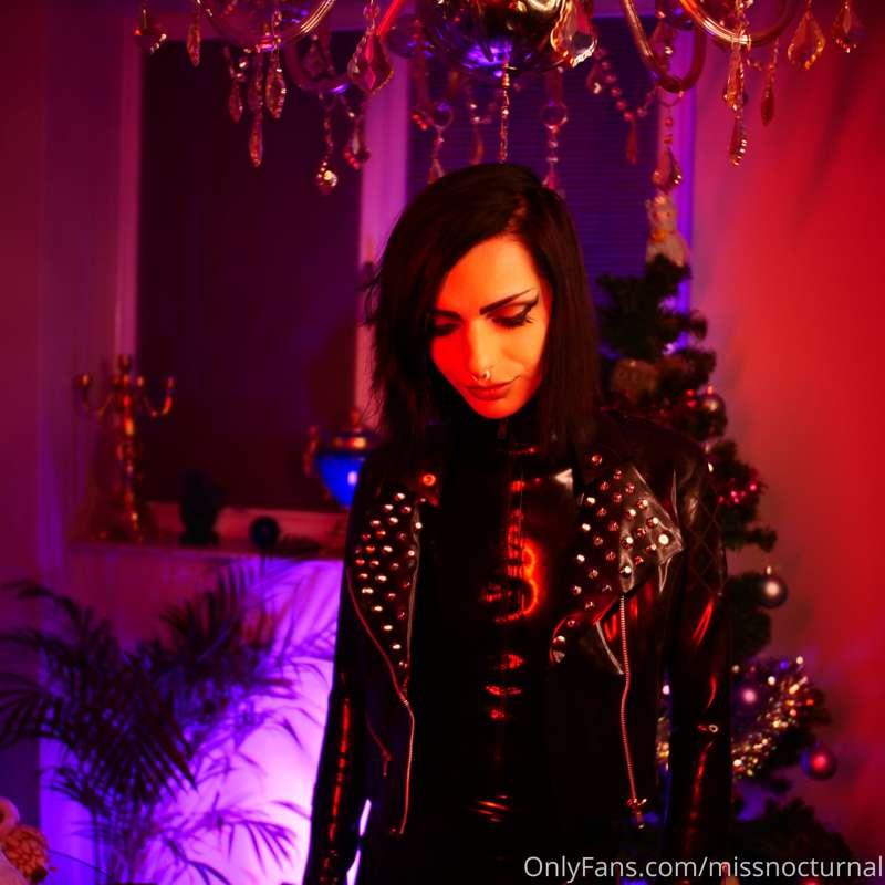 Here's a cool pic too ;D