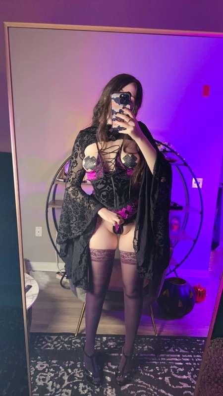 💜🦇 Gothic Girlfriend Wears Spicy Purple Lingerie For You - September Community Choice Set🦇💜