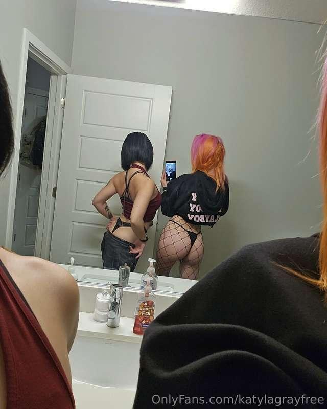 Spent the weekend with this hottie!! @womanwearingred ❤️ Che..