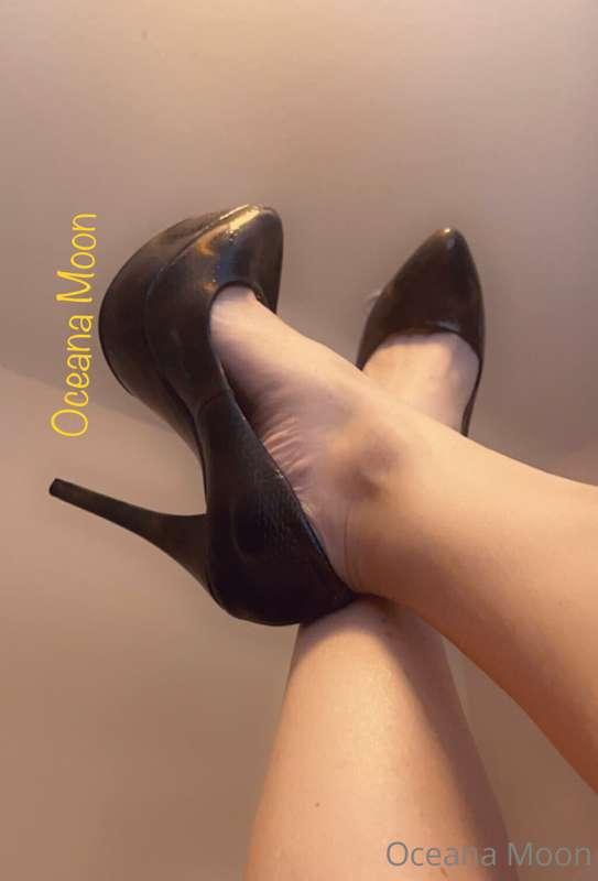A good pair of heels always makes me feel sexy ♥️👠♥️