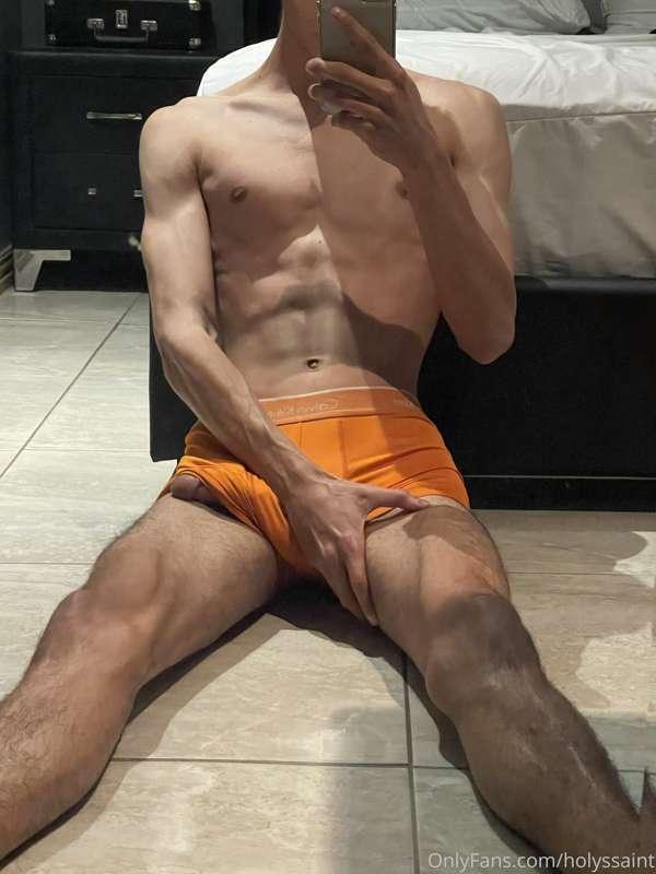 20 likes and i’ll post without the underwear