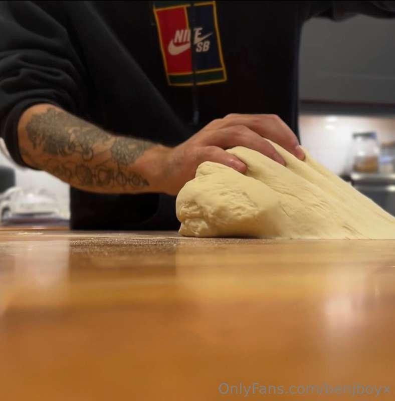 Let’s make some bread 🥖 