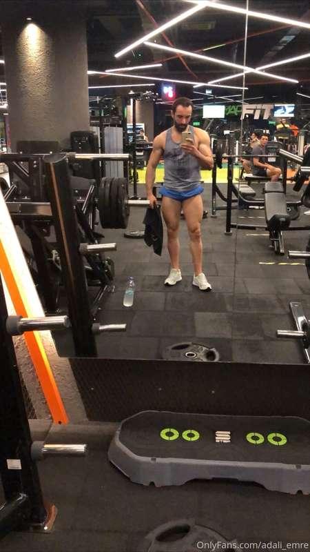 💪 🦵😅