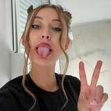 asian_gaze