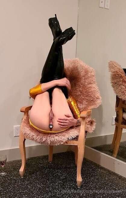 Horny baby wants you right now.