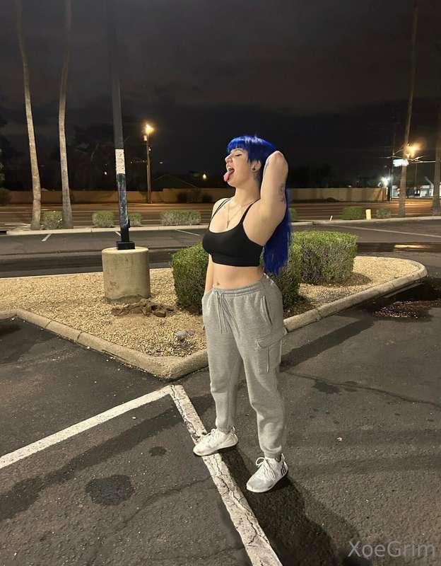 I took these awkward pics so if I cop pulled up I could tell..