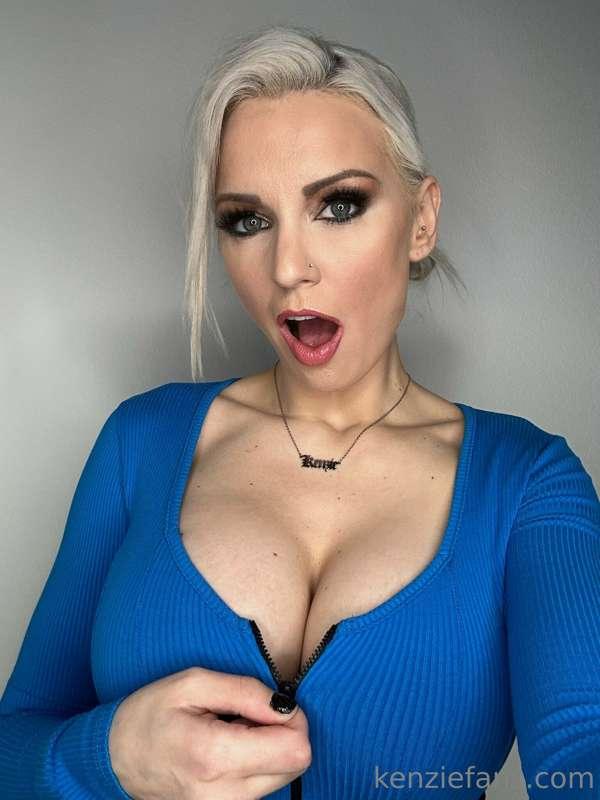 Tip in $5 to see me unzip this for you 💙