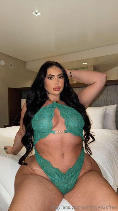 Don’t miss out on my naughtiest, most exclusive content! Sub..