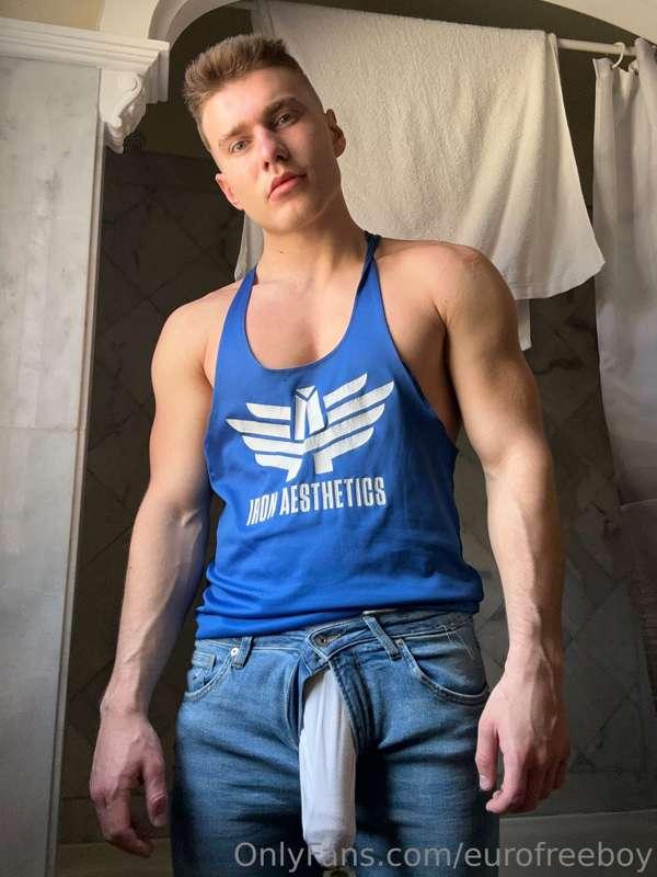 Workout at the gym or cardio in my bed?