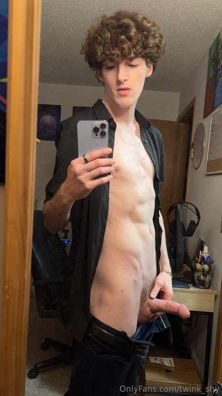 twink_shy image #6