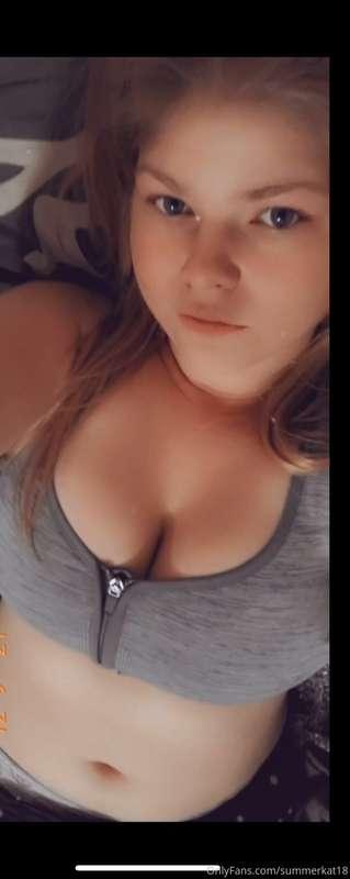 Just a few pics of me to start things off 😋