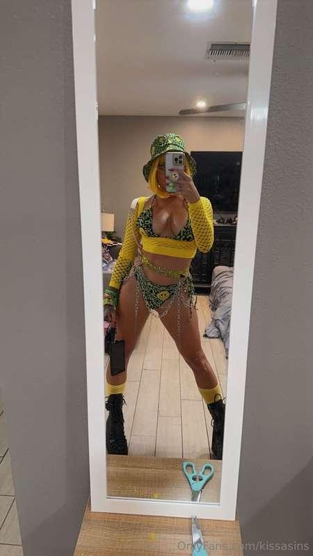 😈 I'm Live Right now... lets go! 🫵