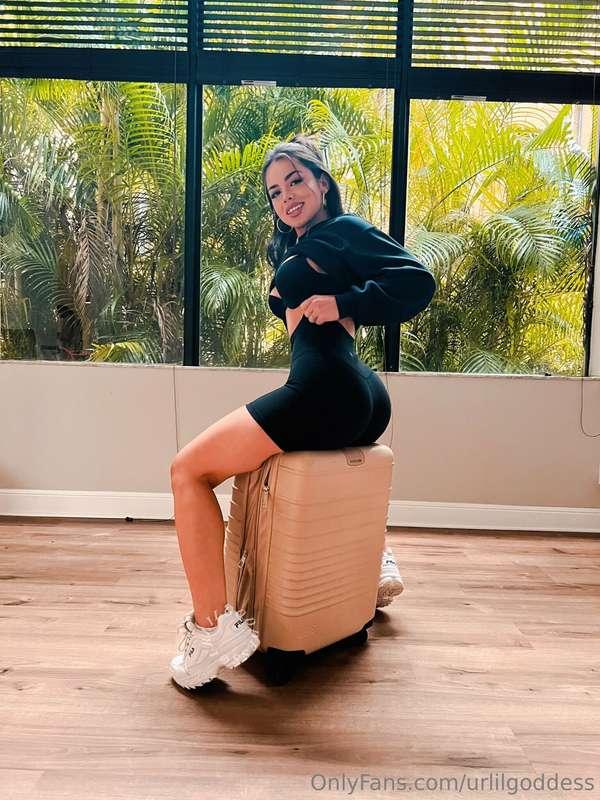 I'm getting ready to move in to your room 😘