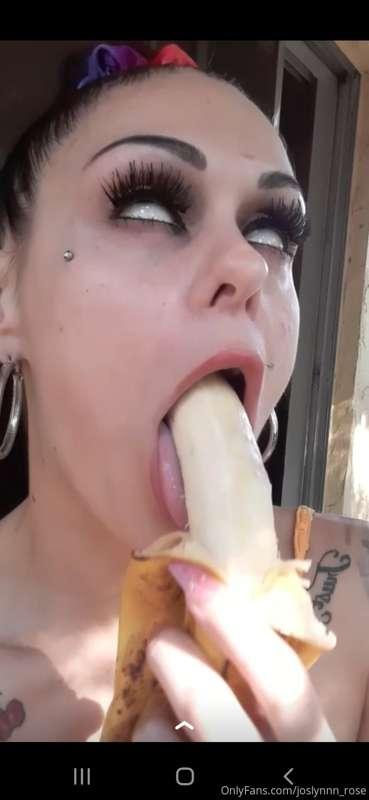 You like this throat daddy 😋🥰 I cant wait to have some meat ..