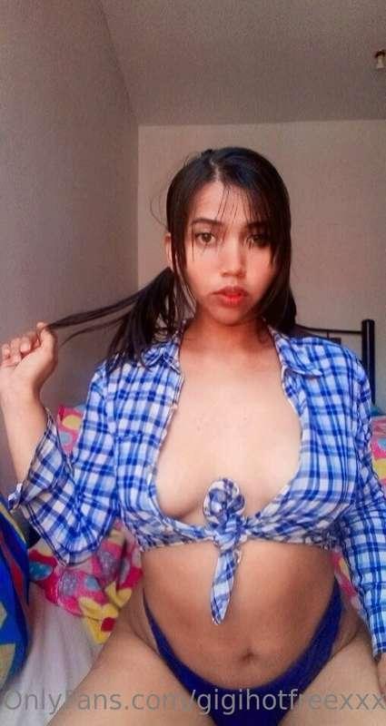 I can be your little bitch honey 🥰😈