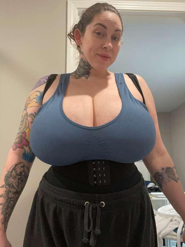Back from my post-op massage! 

Did a lil mini video showing..