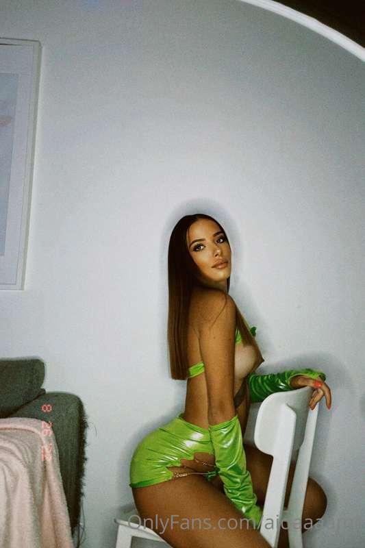 😛