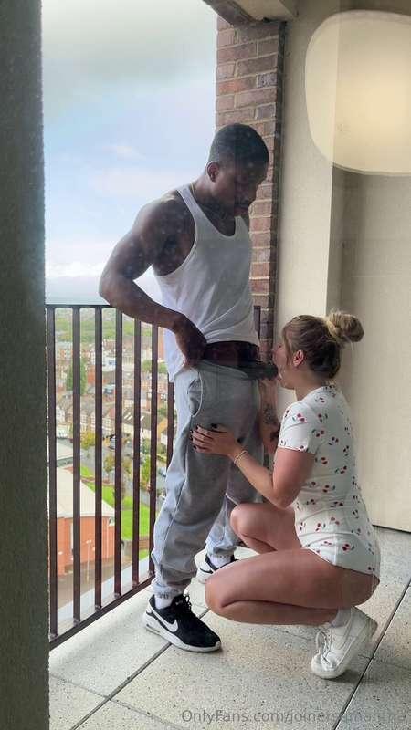 Stepped out onto the balcony one early morning to get some f..