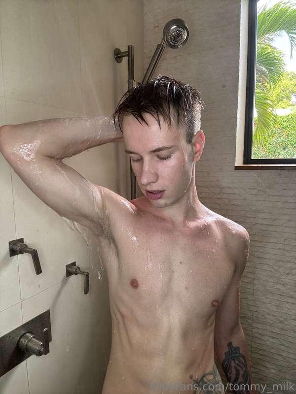 would you join me here in the shower? 💦
