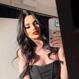 megan_brunette