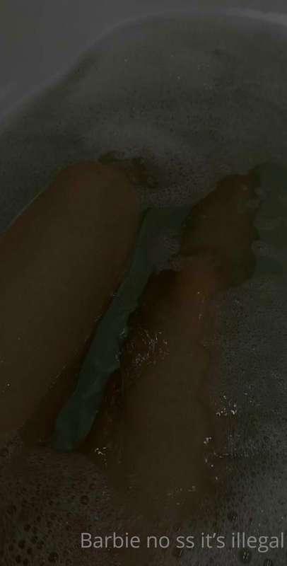 Got nice and wet and soapy tonight🤤💦🫧