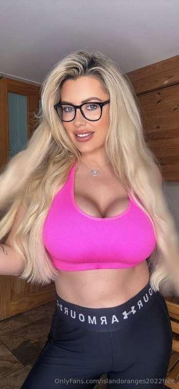 do you want to hear me moan your name? 💦