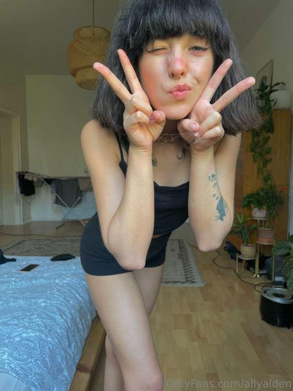 allyalden image #2