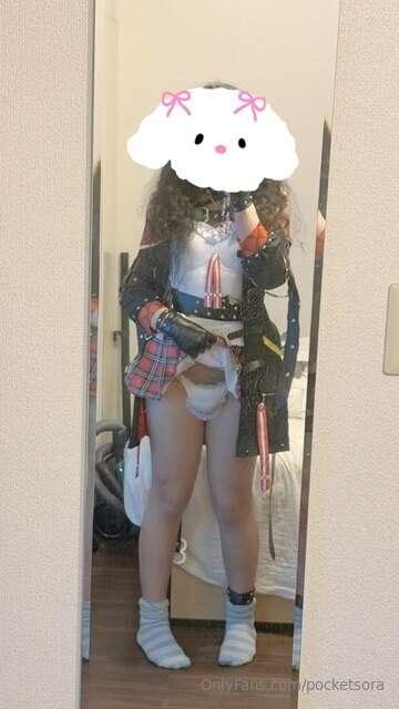 me acabo de probar este nuevo cosplay que compré el otro día..