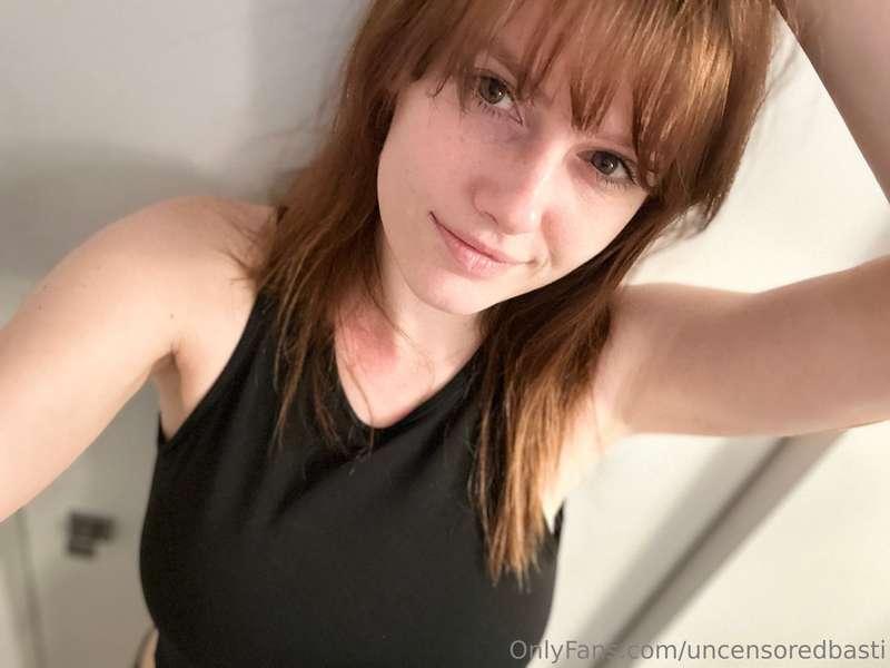 just a little no makeup selfie for my day off ☺️