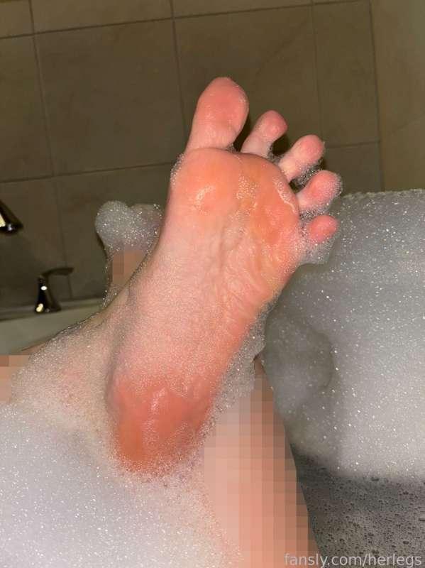 herlegs image #2