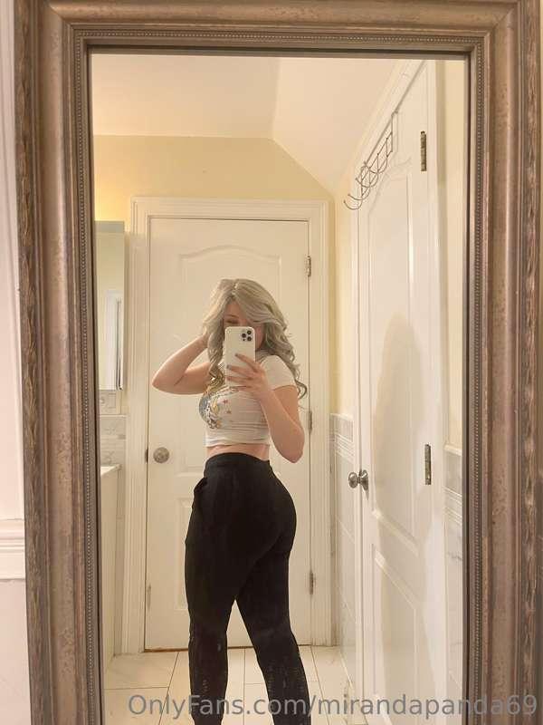 getting bigger everyday 🍑