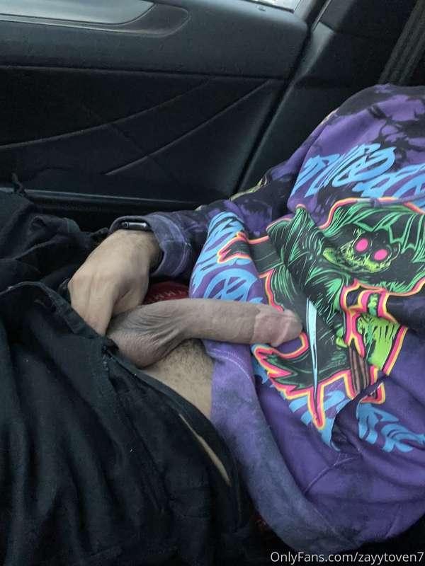 zayytoven7 image #0
