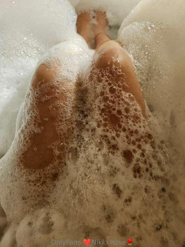 nikkirose1979 image #2