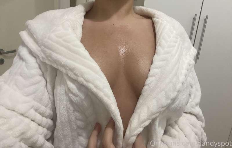 For my tits lovers... Can you help me putting oil and massag..