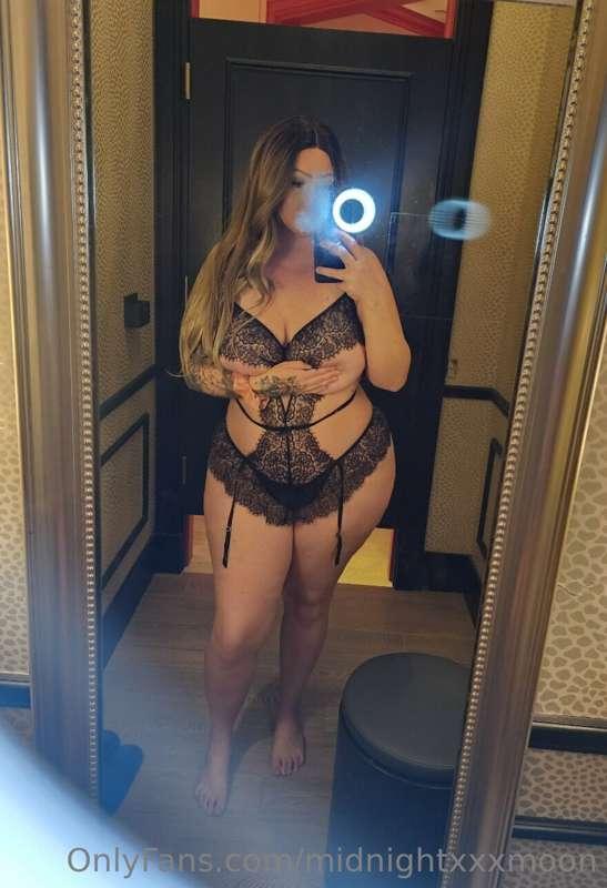 These VS outfits tho🥺🖤  Posting more soon,...just wait for i..