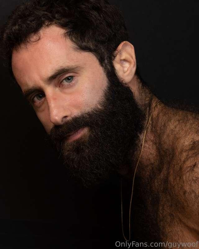 Today we're gonna focus on the eyes - I want to stare you de..