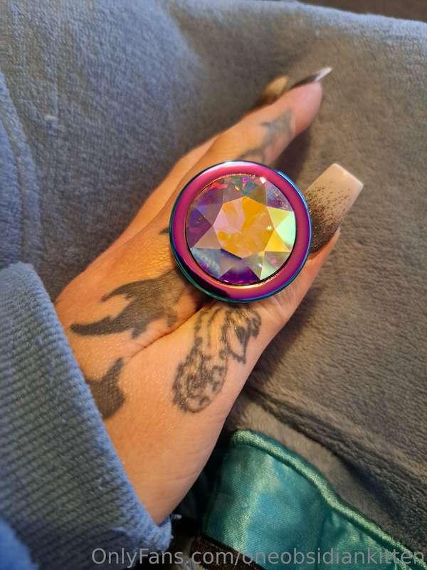 I got the prettiest toy a little while ago 😍 Can't wait to t..