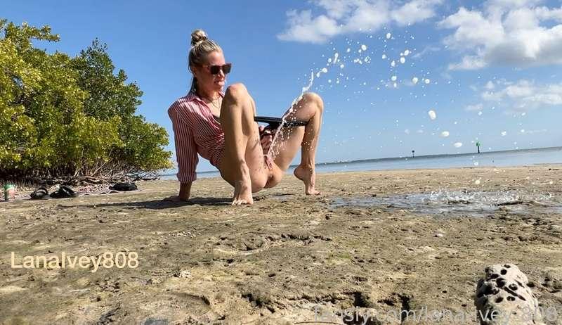 Subscription Sale: Last Day!

Come have fun with me 💦



#pee #piss #outdoors #beach #milf #beach