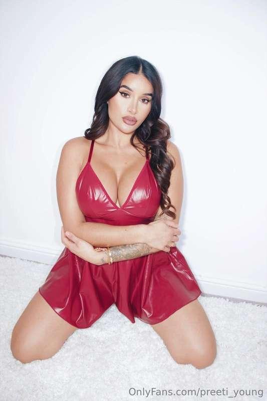 I want to make the neighbours complain 🥵