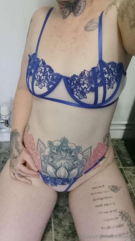 Follow my favourite sex kitten @sultrykitty32 🔥#ad
