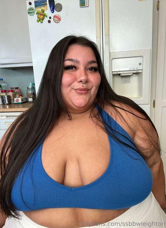 ssbbwleighton image #1