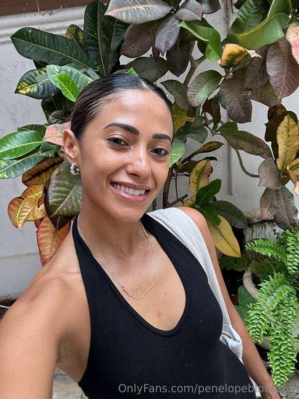 Morning sunshine ☀️. Are you ready to go to the gym? 